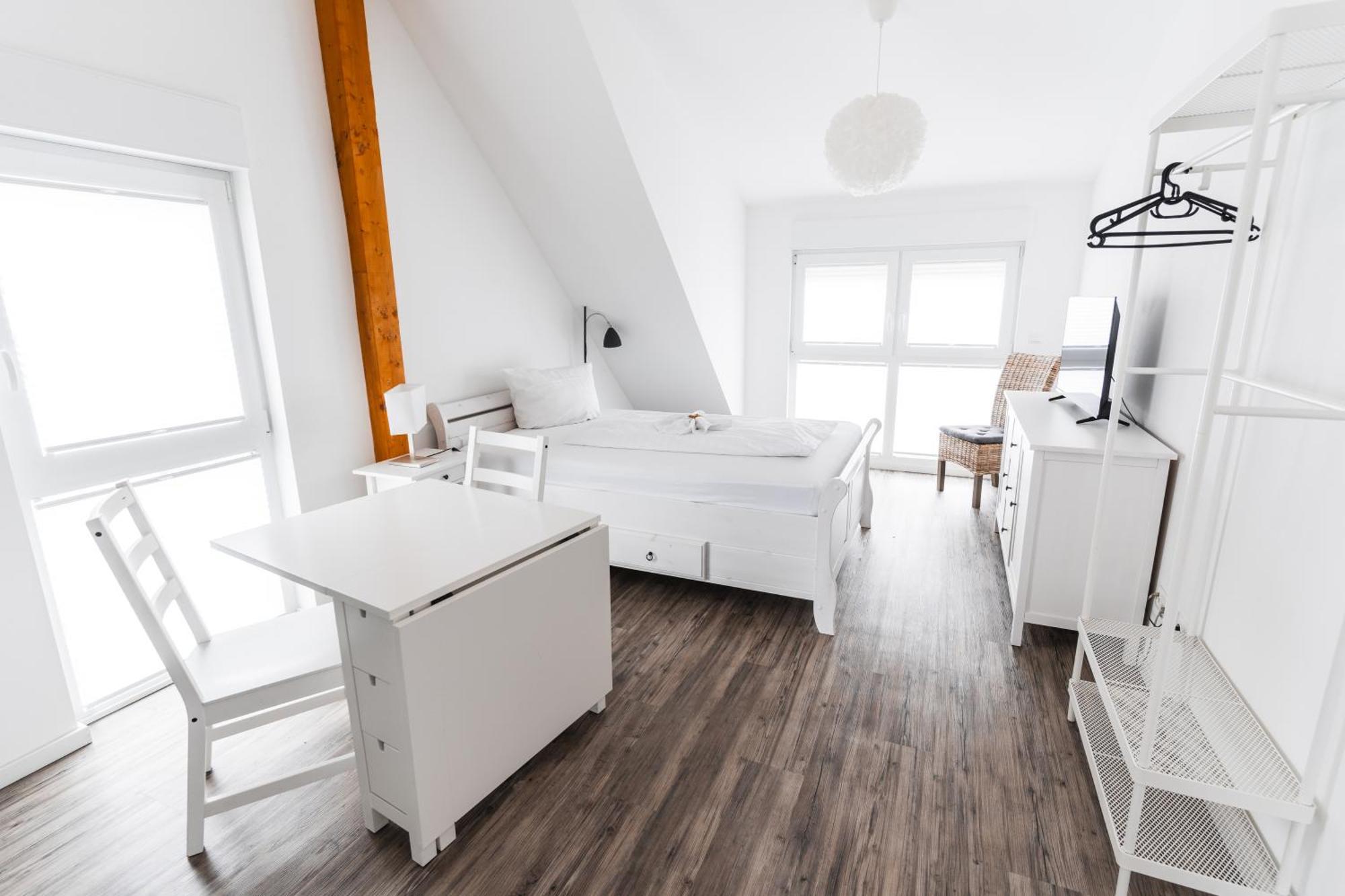 Hotel Apartments Restaurant Cala Luna Marburg Kültér fotó
