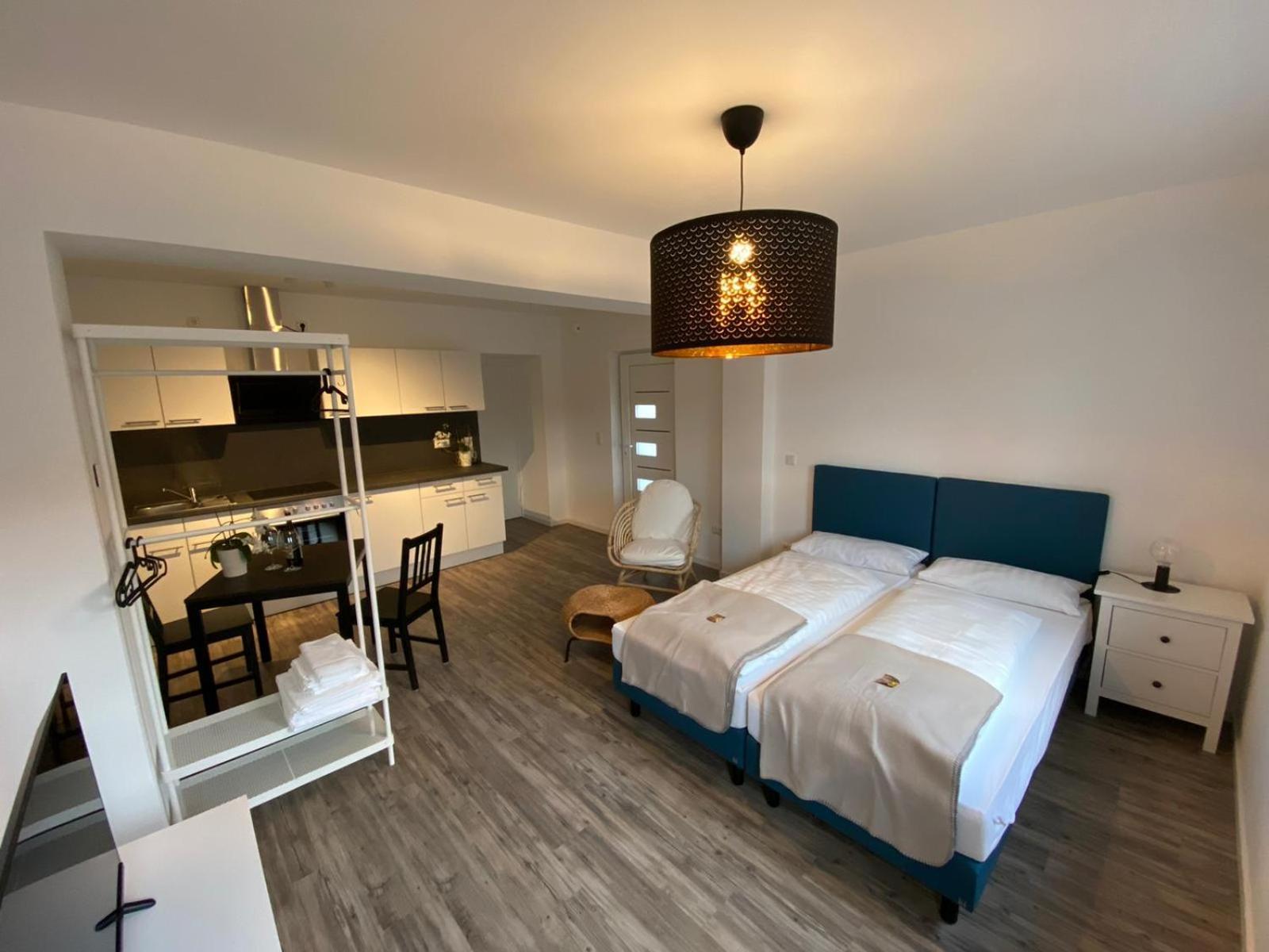 Hotel Apartments Restaurant Cala Luna Marburg Kültér fotó